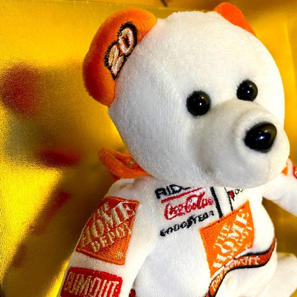 NASCAR TEAM HOME DEPOT 1999 TONY STEWART #20 TEAM SPEED BEANIE BEAR PLUSH 8” - Picture 2 of 10